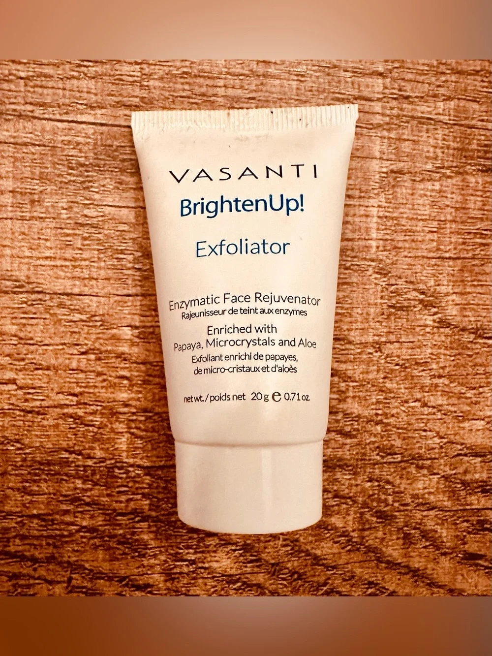 NWT! Vasanti BrightenUp! Exfoliator & Daily Concepts Daily Facial Dry Brush Set